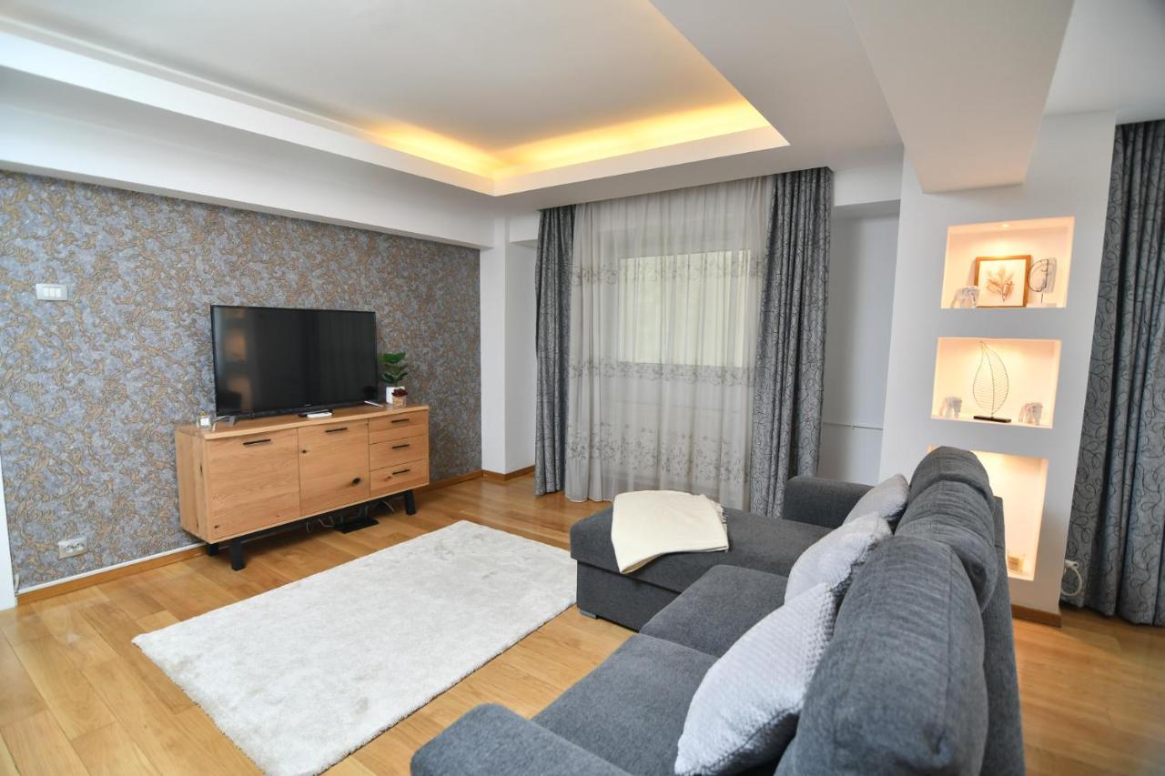 Parliament Square Elite Escapes Apartment Bucharest Exterior photo