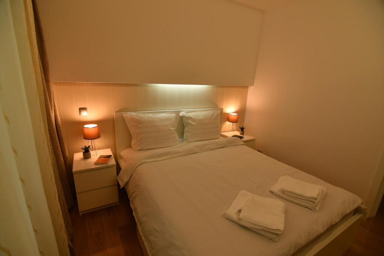 Parliament Square Elite Escapes Apartment Bucharest Exterior photo